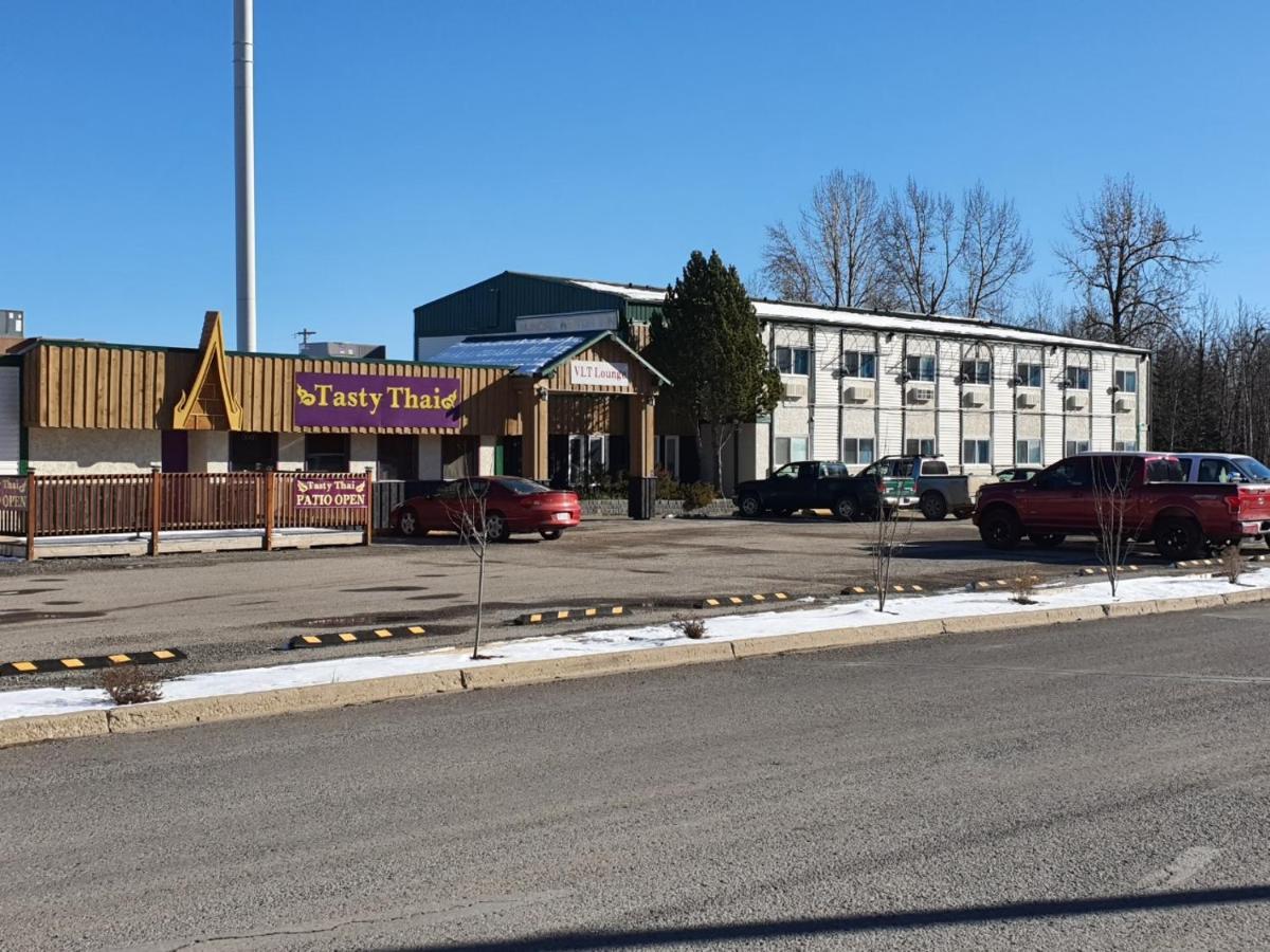 Sundre Motor Inn Экстерьер фото