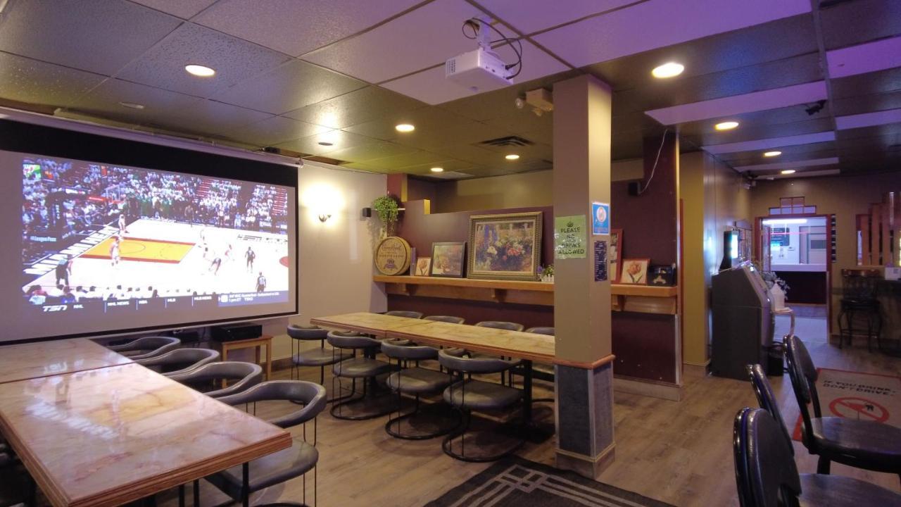 Sundre Motor Inn Экстерьер фото