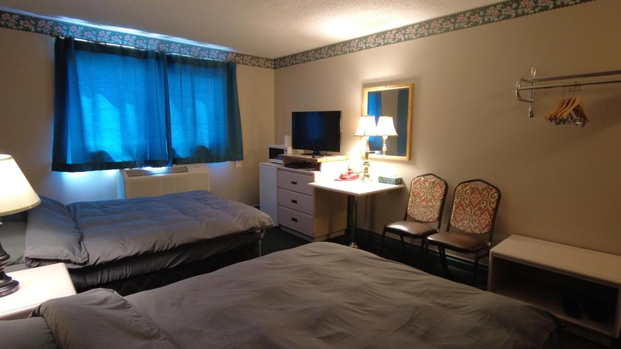 Sundre Motor Inn Экстерьер фото