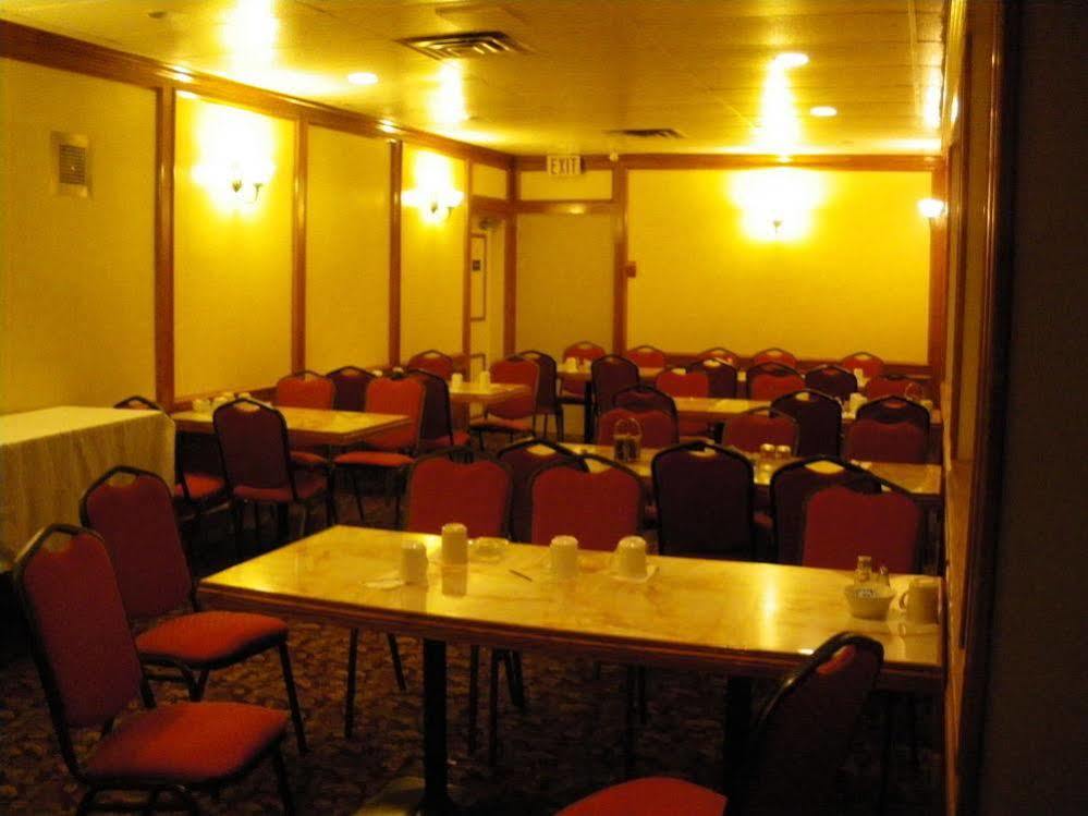 Sundre Motor Inn Экстерьер фото