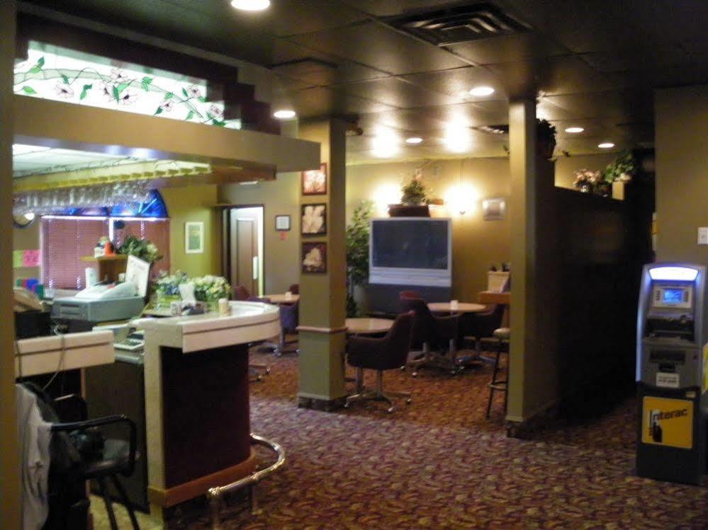 Sundre Motor Inn Экстерьер фото